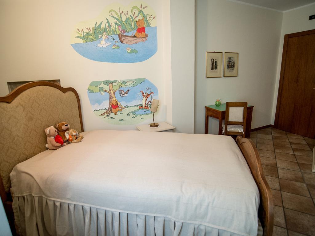 B&B Del Gran Ducato Di Alzano Sopra Alzano Lombardo Стая снимка
